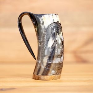 Chope à bière artisanale en corne de buffle, finition naturelle, style Viking, verre à bière traditionnel, vente en gros - Product Image 5