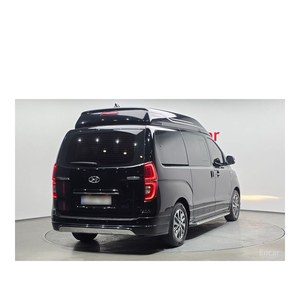 Hyundai Starex Limusina 2018, Euro V, Transmisión Automática, Asientos de Cuero, Volante a la Izquierda, 55,341 km, Diésel, Tracción Trasera - Product Image 2