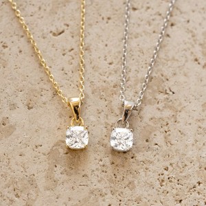 Collier diamant coussin, Collier délicat, Collier à superposer, Cadeau pour elle, Pendentif diamant, Collier CZ, Cadeau d'anniversaire - Product Image 1