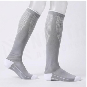 <b>Knee</b> <b>High</b> Running <b>Socks</b> Gray Dot Pattern Breathable Knitted for Adults Summer Sport Use - Product Image 3