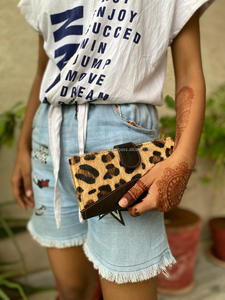 กระเป๋าสตางค์หนังวัวพับสองทบแบบตะวันตกสำหรับผู้หญิงกระเป๋าสตางค์ใส่บัตรเครดิตโลหะหนังแท้ - Product Image 4