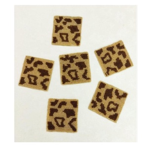 Sous-verres faits à la main à motif léopard, lot de 6, pour tasses à thé, à café, verres à boire, sous-verres brodés à la main, sous-verres à motif mosaïque - Product Image 1