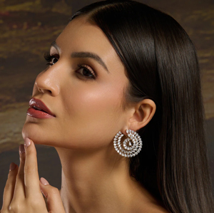 Luxury 18K Gold Plated <b>Crystal</b> <b>Stud</b> <b>Earrings</b> Pear Cut Flower Shape Women Wedding Jewelry - Product Image 3