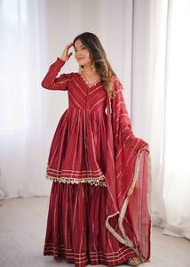Ensemble Kurti Sharara avec travail de miroirs pour femmes, collection export, vêtements de fête - Product Image 2