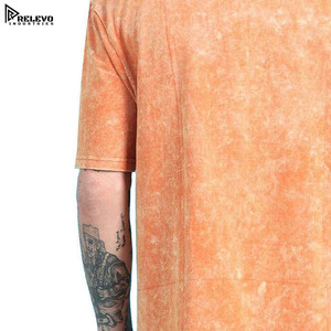 T-shirts pour hommes de haute qualité fabriqués au Pakistan, à double couche, à manches longues, en polyester/coton, lavés à l'acide, respirants et à séchage rapide - Product Image 5