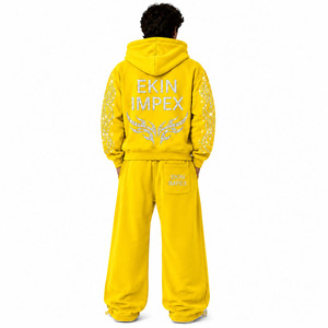 Conjunto Deportivo Premium para Hombre con Cristales Amarillos y Pedrería Brillante, Sudadera con Cremallera Completa y Pantalones Jogger de Pierna Ancha, Logotipo Personalizado, Ropa Urbana - Product Image 2