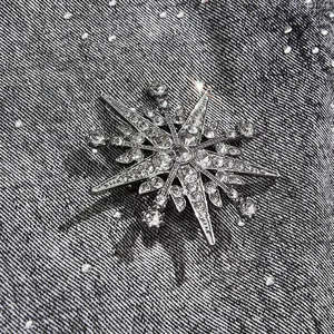 Shorts de mezclilla de nueva llegada para hombre, estilo jeans, ropa de calle con logo personalizado, color sólido, shorts de mezclilla para hombre - Product Image 3