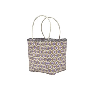 Sac à main en plastique tissé à motifs géométriques et sac artisanal élégant pour femme, idéal pour la plage, les voyages et les vacances. - Product Image 1