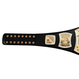 เข็มขัดแชมป์ WWE พร้อมรายละเอียดสีทอง เข็มขัดแชมป์มวยปล้ำ ของสะสมระดับพรีเมียม - Product Image 4