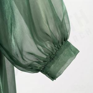 Abaya en Viscose Soyeuse pour Femmes – Robe Longue Ample en Soie Musulmane – Vêtement Islamique Élégant Deux Pièces – Vente en Gros - Product Image 5