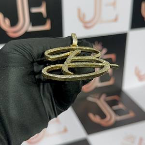 Pendentif Lettre B Moissanite Iced Out en Argent 925 VVS pour Homme, Bijou Hip Hop Rapper, Pendentif Initial Cursif Personnalisé Bling, Vente en Gros - Product Image 1