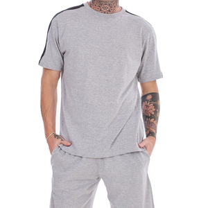Conjunto Casual para Hombre, Camiseta de Manga Corta y Pantalones Cortos a Juego, Logotipo Personalizado, Ropa de Verano - Product Image 5