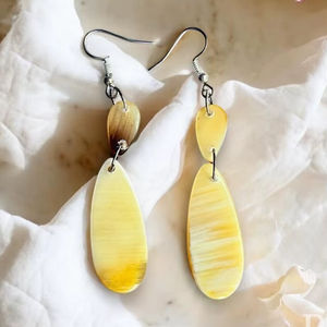 Pendientes de Cuerno de Buey Pulido, Naturales y Ecológicos, Estilo Boho Étnico - Product Image 1