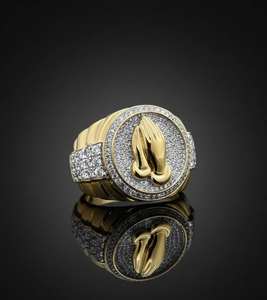 Anillo de Plata 925 para Hombre con Diseño de Manos en Oración, Diamantes Cultivados en Laboratorio, Diseño Redondo de Oración, Estilo Iced Out, Regalo Espiritual para Hombre - Product Image 2