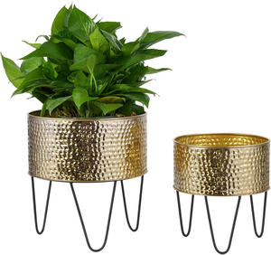 Ensemble de 2 pots de fleurs décoratifs en métal moderne avec supports noirs mats pour salon, chambre et bureau - Product Image 1