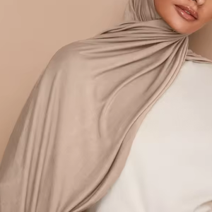 Hijab uni pour femme, doux et extensible, foulard islamique décontracté, vente en gros, automne 2026, recyclable - Product Image 2