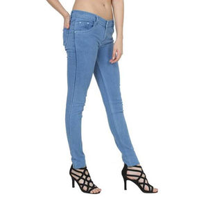 Jeans en denim skinny pour femmes, design professionnel, nouveau modèle, vêtements décontractés pour l'hiver et l'été, jeans en denim personnalisés pour femmes - Product Image 2