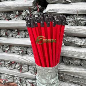 Manches de balai en bois d'eucalyptus enduites de PVC à rayures rouges, poils en plastique et en herbe, écologiques, faciles à nettoyer, pour toilettes et maison - Product Image 1