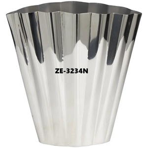 Nuevo Florero de Metal Hecho a Mano con Acabado Antiguo, Decoración Floral Rústica para Interiores, Florero de Hierro Decorativo Reciclable para Plantas Verdes - Product Image 5