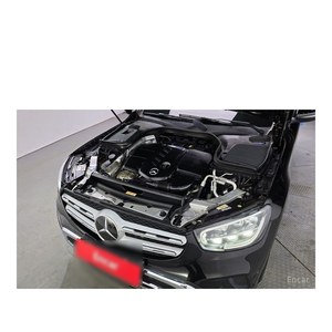 Mercedes-Benz GLC220 d 4MATIC Abril 2022 Clase GLC con 61,670 km, Caja de Cambios Automática, Combustible Diésel, Volante a la Izquierda, Cámara Trasera - Product Image 6
