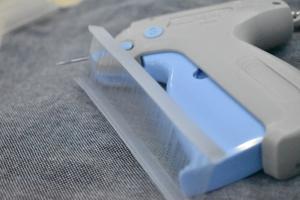 ขาจับ VP มาตรฐานสำหรับใส่เสื้อผ้ายีนส์รีไซเคิลทำจากเวียดนามทนทานต่อสิ่งแวดล้อม - Product Image 4