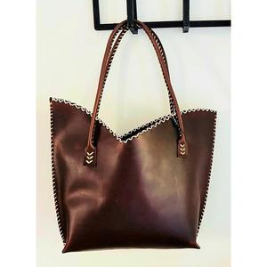 European Country Style 100% Leather Handbags Women's Picnic <b>Bag</b> Large Capacity Holds Water Resistance <b>Bags</b> <b>Gift</b> Items - Product Image 3