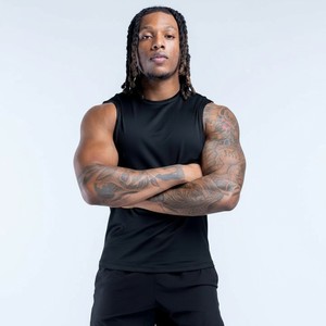 เสื้อกล้ามรัดรูปผู้ชายสีดำ เสื้อกล้ามผ้าสเตรชสองสีสำหรับผู้ชาย เสื้อกล้ามวิ่งผู้ชาย ราคาโรงงานขายส่ง - Product Image 1