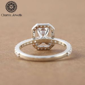 Bague de fiançailles classique pour femme en argent plaqué or rose avec moissanite taille coussin, sertie de griffes, certifiée IGI 3, de Charm Jewells - Product Image 3