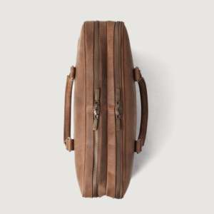 Mochila de Cuero Genuino Premium para Viajes, Negocios, Oficina y Uso Diario, Elegante Bolso Mensajero de Cuero Vintage para Hombre - Product Image 4