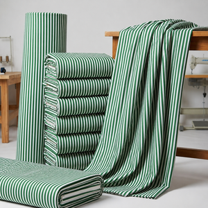 Tela Premium 100% Algodón Estampada, Lavable y Ecológica, para Vestidos, Camisas, Cortinas, Fundas de Cojines, Mantelería y Manualidades - Product Image 1