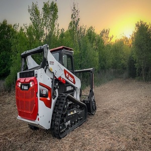 Bobcat Profesional con Mulcher Forestal de Tambor, Accesorio de Corte Hidráulico de Alto Rendimiento - Product Image 4