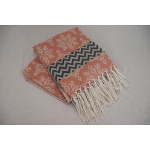 Nueva Colección Izzu International, Chal de Jacquard de Algodón para Mujer, Longitud Media, Diseño Floral de Alta Calidad, Secado Rápido y Duradero - Product Image 1