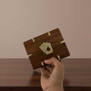 Boîte de rangement pour cartes à jouer en bois, boîte de rangement pour poker avec incrustation en laiton de luxe, logo personnalisé, support décoratif traditionnel - Product Image 6