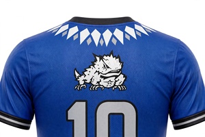 Maillot de football personnalisé sublimé le plus vendu – Tenue d'équipe des grenouilles, vêtement de sport athlétique à manches courtes, respirant pour l'entraînement - Product Image 5