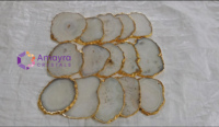 Sous-verres en agate blanche naturelle avec placage or, sous-verres en agate faits à la main, vente en gros de tranches d'agate naturelle, acheter chez Amayra Crystals