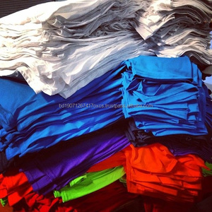 Camiseta de Algodón Premium Lista para Enviar, Lisa, de Manga Corta, Varios Colores, Venta al por Mayor, 100% Algodón, Entrega Rápida - Product Image 2