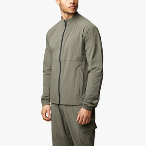 Ensemble de survêtement décontracté personnalisé à capuche coupe-vent uni, style cargo sport, en polyester unisexe – Créez votre propre design - Product Image 2