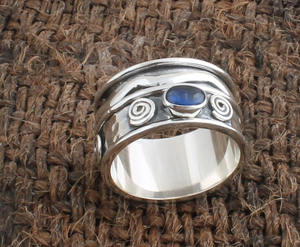 Anillo de Cianita Azul Natural, Plata de Ley 925, Anillo de Eternidad Completo para Mujer, Joyería de Piedras Preciosas, Fabricante Mayorista - Product Image 2