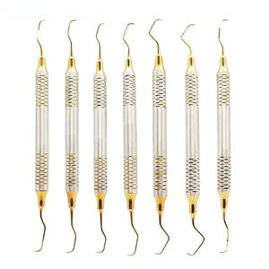 Kit de 5 instruments dentaires manuels en acier inoxydable pour composites, comprenant des grattoirs et des coupeurs double-embout, légers - Product Image 5