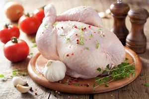 ไก่ทั้งตัวแช่แข็ง IQF บรรจุภัณฑ์สุญญากาศ เกรดพรีเมียม อายุการเก็บรักษา 24 เดือน คุณภาพเยี่ยม จัดส่งรวดเร็ว - Product Image 2