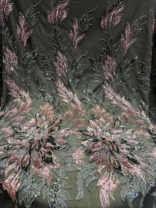 Tela de red artesanal única con diseño floral bordado, ideal para confección de vestidos como vestidos de novia. Compre directamente del proveedor. - Product Image 4