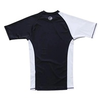 Rashguard UPF 50 personnalisé avec logo, compression MMA, manches courtes, protection UV, impression par sublimation pour hommes