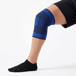 Oferta Especial: Rodillera Profesional de Protección Elástica Tejida para Hombre, Suave y Cómoda para Voleibol y Otras Actividades - Product Image 2