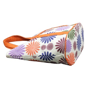 Bolsa de Yute con Estampado Floral Multicolor, Forro de Poliéster, Cierre Magnético, Asa Larga, Bolsa de Compras de PP - Product Image 4
