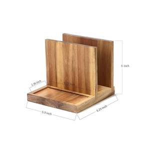 Porta servilletas clásico de madera con base rectangular, diseño vertical de panel, tamaño mediano, para mesa de cocina o comedor. - Product Image 2
