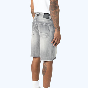 Nuevos shorts de mezclilla más vendidos para hombres adultos, transpirables y cómodos, de uso casual, teñidos en color liso, estilo urbano. - Product Image 1