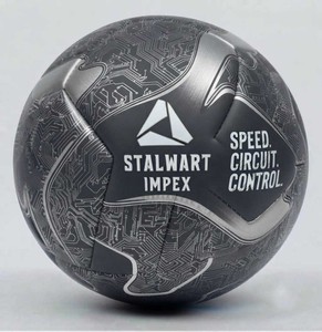 Balón de Fútbol Verde con Patrón Dorado y Diseño de Logotipo, Duradero, Termosellado, Plegable, con Cámara de Goma, Estilo Serigrafiado - Product Image 5