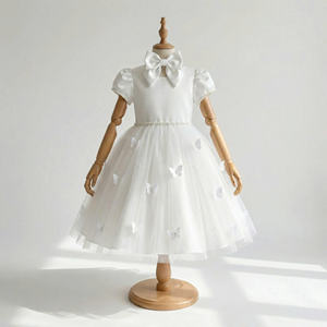Elegante Vestido de Fiesta Corto de Tul con Apliques de Mariposas y Lazo Grande para Niñas - Product Image 1
