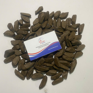 Encens en copeaux d'agarwood Oud Tigre Vietnamien, parfum boisé aromatique, élégant, pour la méditation et les rituels, décoration toutes saisons - Product Image 3