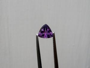 Ametyste naturelle de 7 mm, taille triligne, certifiée par un tiers, pour la fabrication de bijoux et l'artisanat, effet étoilé, vert - Product Image 2